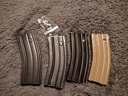 More information about "We M4 gas mags closed bolt"