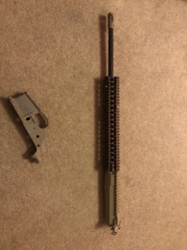 More information about "Parts, Daniel defence 12 inch ris, Magpul upper & lower."