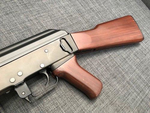 More information about "Tokyo Marui AK47 Type 3 + Extra Mag + Sight Rail"