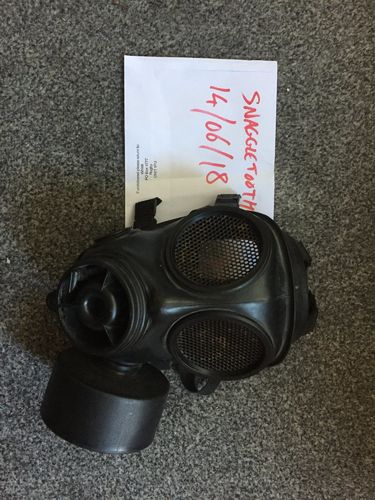 More information about "Heroshark S10 Gasmask (mesh lenses)"