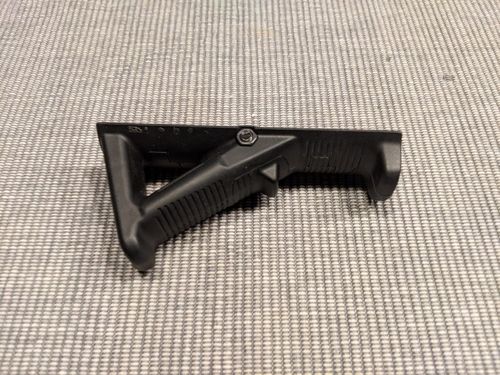 More information about "Magpul AFG2 grip"