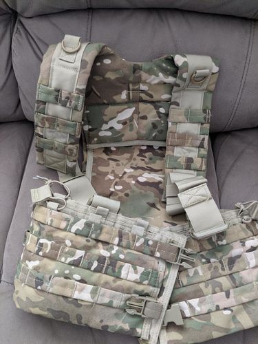 More information about "Condor chest rig and Kombat tactical night sack."