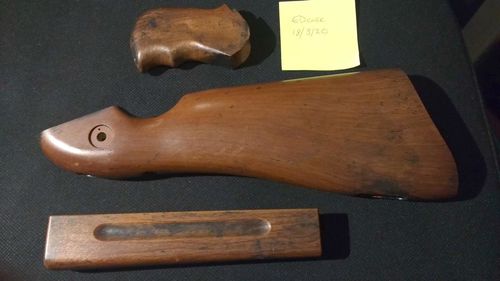 More information about "CYMA M1A1 Thompson aged fake wood furniture"