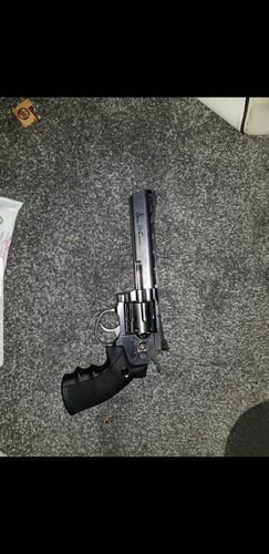 More information about "Dan Wesson 6' co2 revolver"