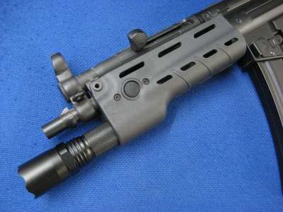 More information about "WTB ICS MX5 Pro Flashlight Handguard"