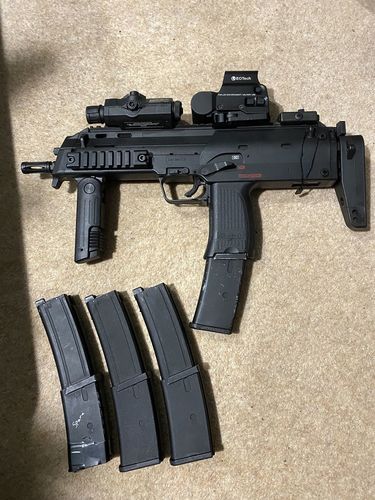 More information about "VFC MP7 GBB with mags"
