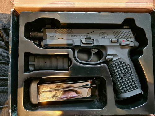 More information about "Cybergun/vfc fnx-45"