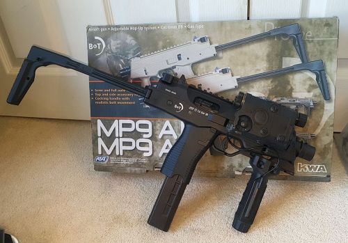 More information about "B&T KWA MP9 A3 black GBB w/ laser + grip"