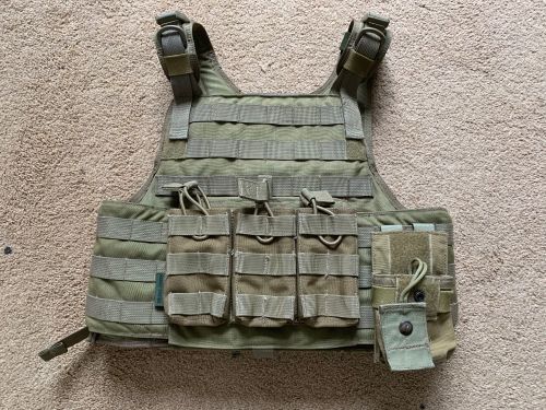 More information about "Eagle Plate Carrier with Warrior and BHI pouches"