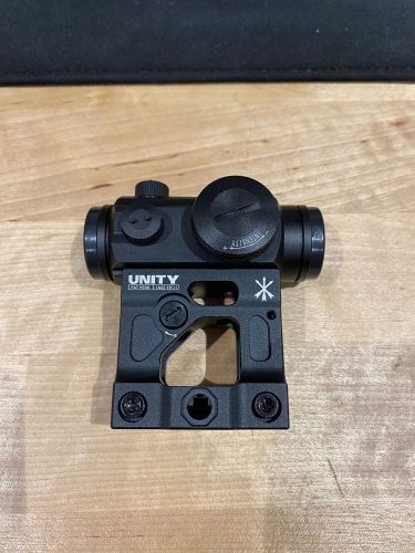 More information about "T2 clone with Genuine Unity Tactical Fast Optic Mount"