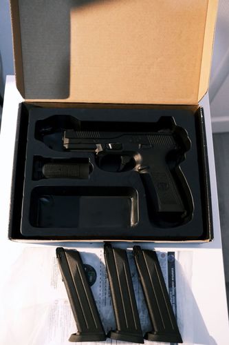 More information about "VFC FNS-9"