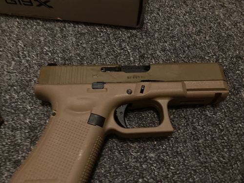More information about "Umarex glock 19"