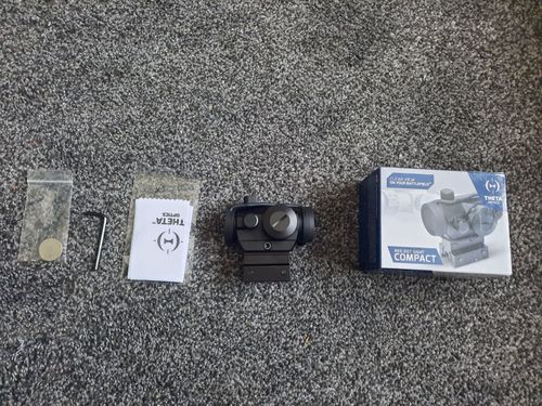 More information about "Theta Optics Red Dot"
