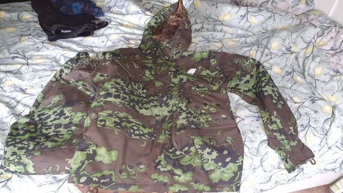 More information about "Russian partizan m camo smock and pante"