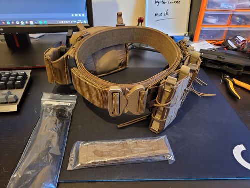 More information about "Complete Shooters Belt Setup for Size 30"
