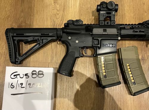 More information about "Specna Arms edge 2.0 black powder red earth build"