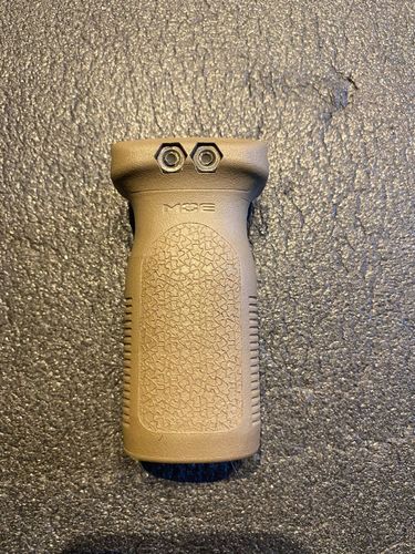 More information about "Magpul MOE RVG vertical grip FDE"