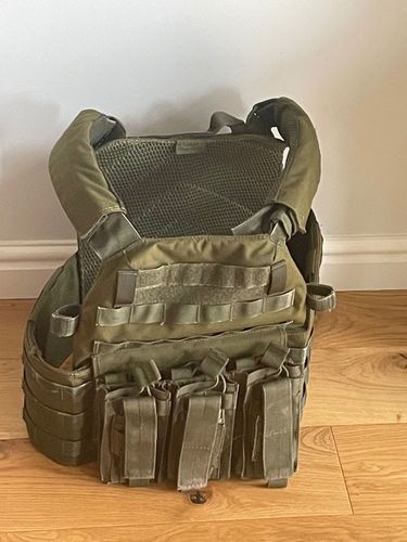 More information about "Warrior DCS and triple mag pouch"