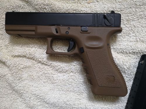 More information about "Boneyard-ish stark arms (vfc) glock 18c"
