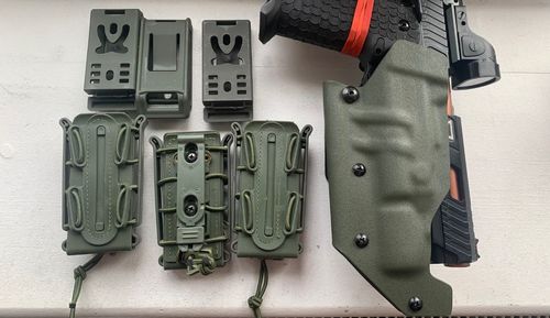 More information about "3x scorpion pistol mag pouch"