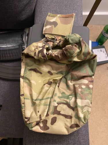 More information about "Blue force 10 mag dump pouch"