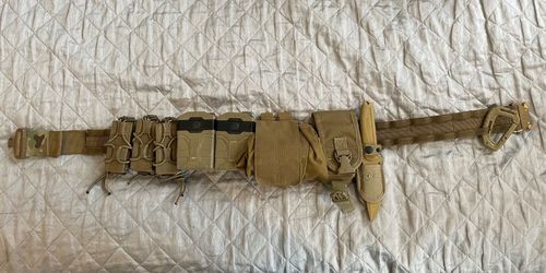 More information about "Shooters belt with pouches"