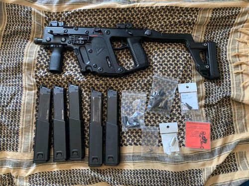 More information about "KWA Kriss Vector"