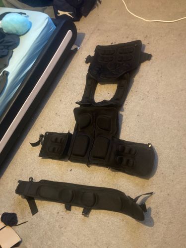 More information about "Crib Gogh Rogue experimental special forces vest"