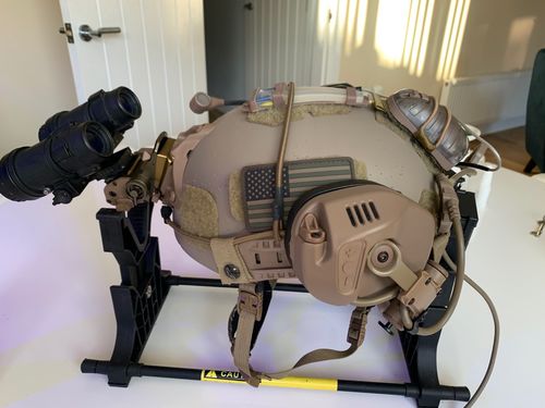 More information about "Real steel Kevlar helmet coms team Wendy cam fit"