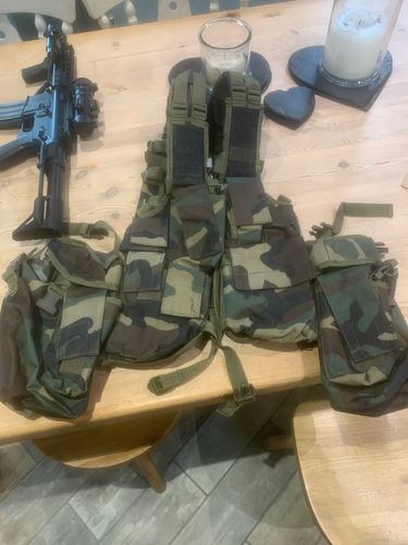 More information about "Vest, goggles and mask"