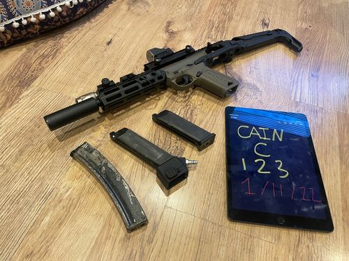 More information about "Aap01 carbine and extras"