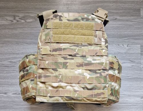 More information about "Crye Precision CPC, Eagle soflcs, Ronin / AWS Inc, C2R Fast pouches"