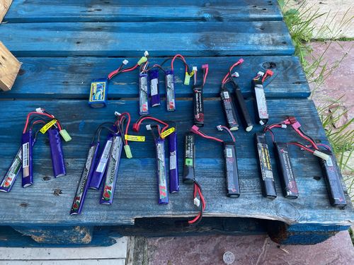 More information about "Battery job lot for quick sale"