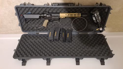 More information about "Custom HPA M4, Mags and Hard Case"