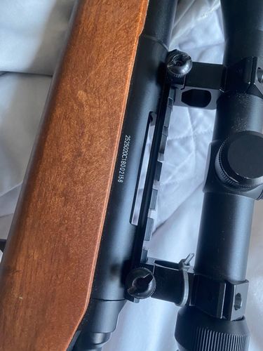 More information about "Unknown Airsoft rifle with scope"