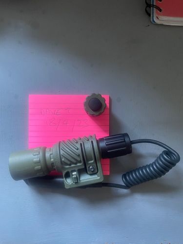 More information about "Surefire G2 Nitrolon w/ picatinny mount & tape switch"