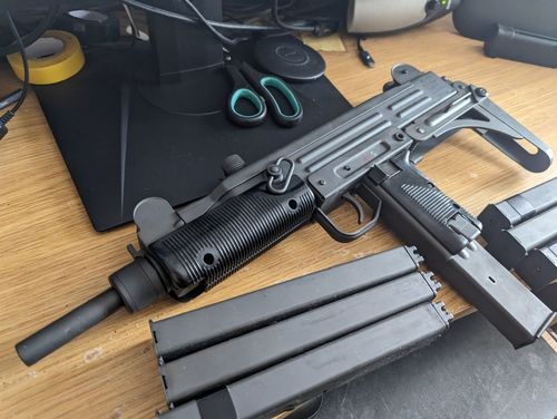 More information about "Northeast Uzi SMG (Discontinued UK legal variant)"