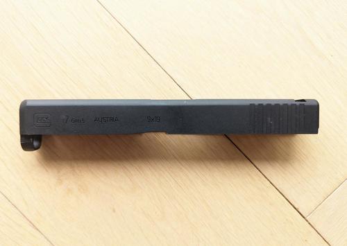 More information about "VFC Glock 17 Gen 5 Original Slide and Barrel (Tapped for Shield footprint optics)"