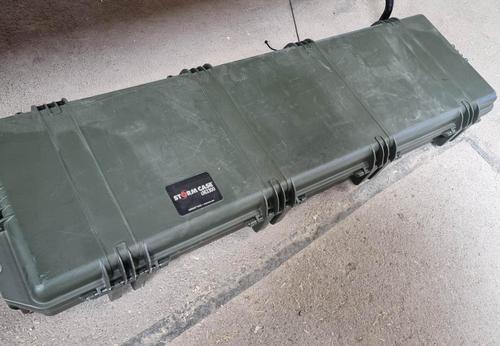 More information about "IM3300 Peli Case with cut foam"