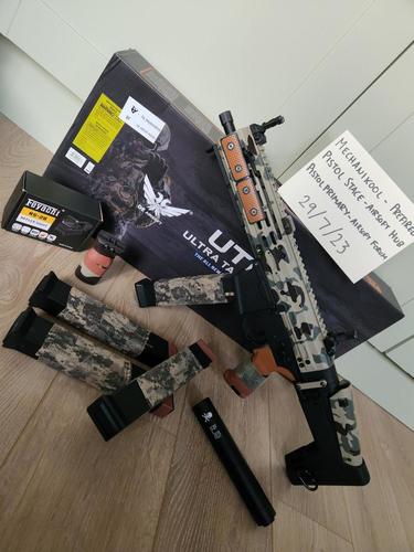 More information about "PRICE DROP - Custom Camo UTR45 DE M917G + mags, lipos & more!"