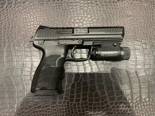 More information about "Tokyo marui HK45 GBB pistol with Stream Light ."