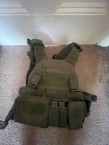 More information about "Viper Tactical OD Green Plate Carrier"