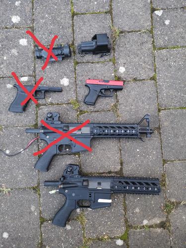 More information about "Boneyard M4s, glocks, red dots"