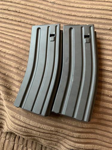 More information about "TM NGRS Stock Mags x 2"