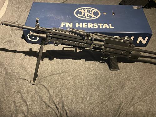 More information about "Cybergun m249 lightweight para / No magazine"