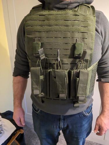 More information about "Bulldog Plate Carrier"