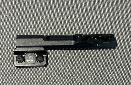 More information about "flashlight extension and pressure pad m lok accessories"