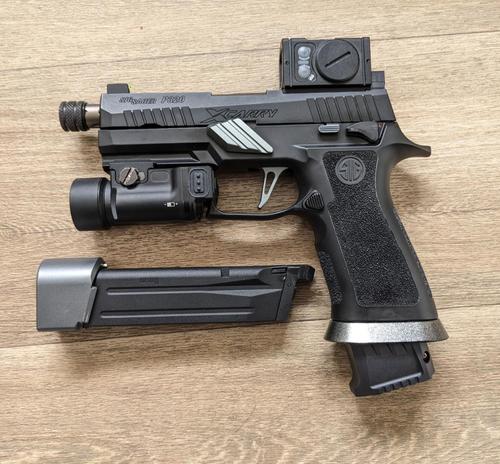 More information about "High Quality Pistols - Trade"