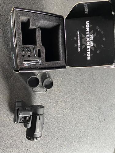 More information about "Vortex v3xm magnifier price drop"