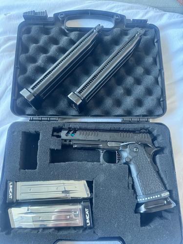 More information about "TM Hi Capa 4.3 BATTLECAT Custom Build , need gone asap"